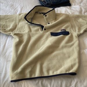 Cream Patagonia pullover
